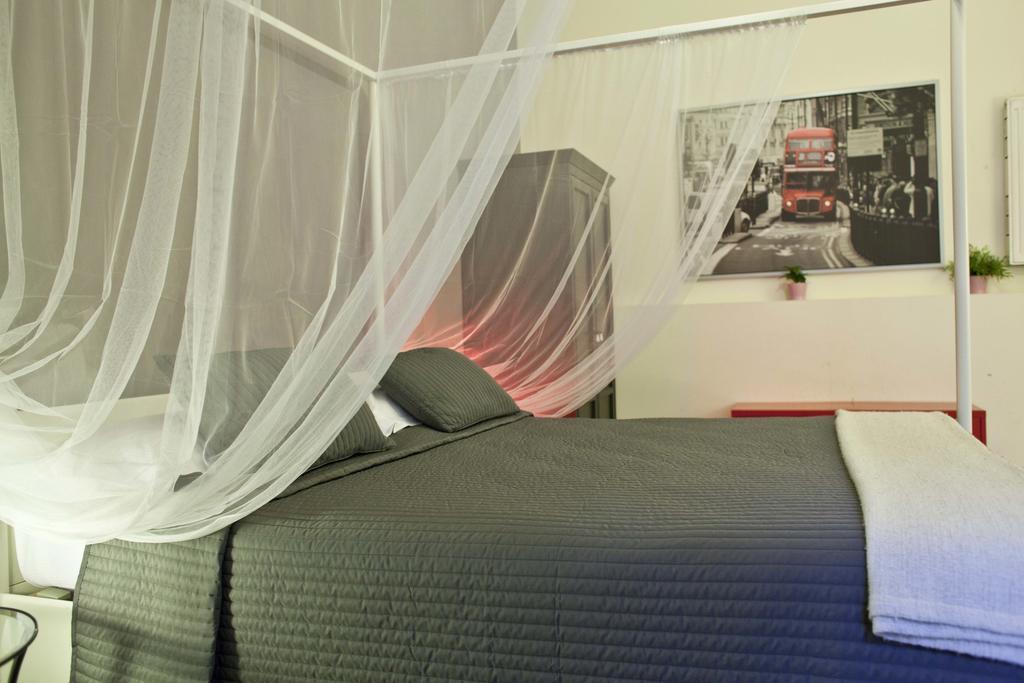 Happy Stay Guesthouse Rome Ruang foto